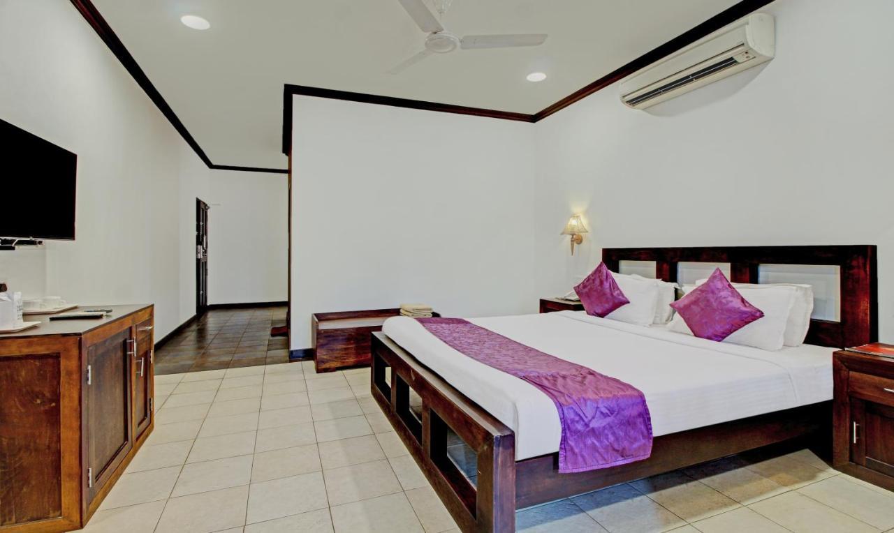 Treebo Premium Travancore Palace Cherthala Alappuzha Extérieur photo