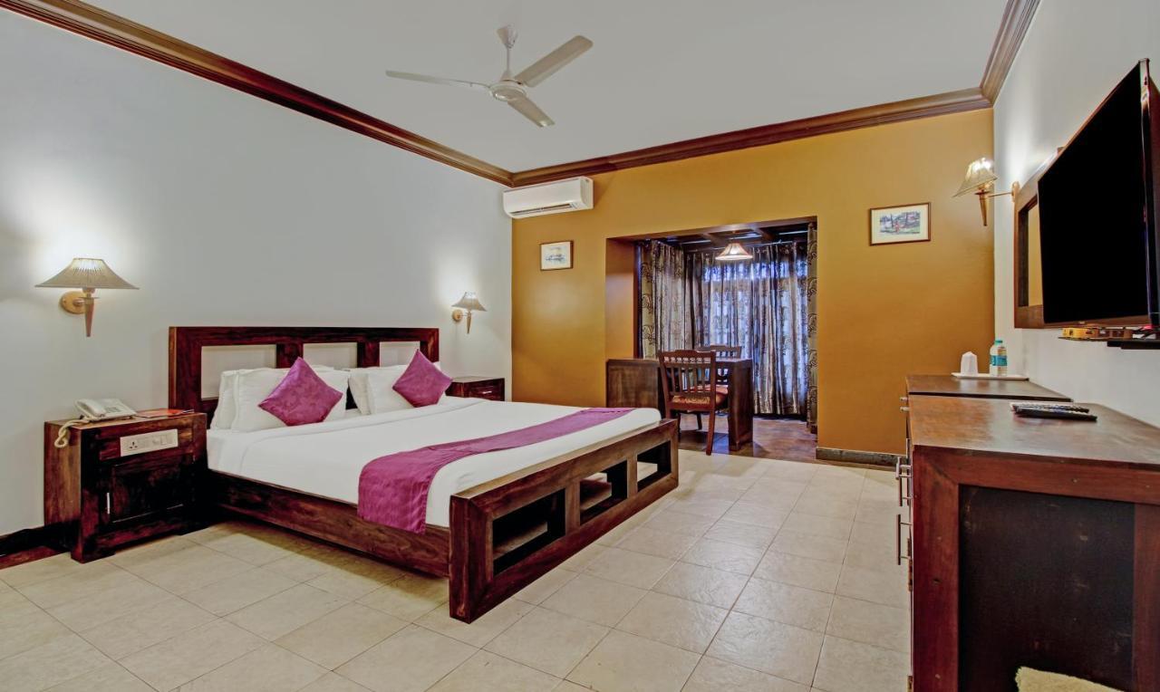 Treebo Premium Travancore Palace Cherthala Alappuzha Extérieur photo