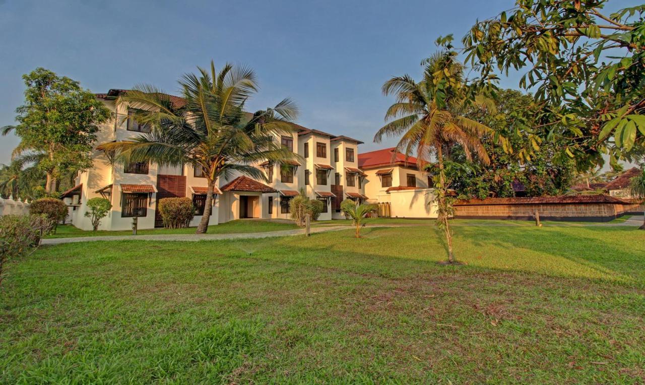 Treebo Premium Travancore Palace Cherthala Alappuzha Extérieur photo