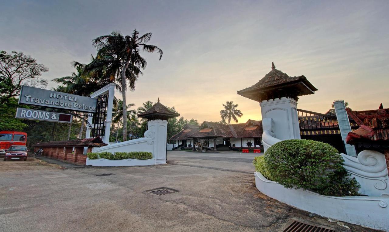 Treebo Premium Travancore Palace Cherthala Alappuzha Extérieur photo