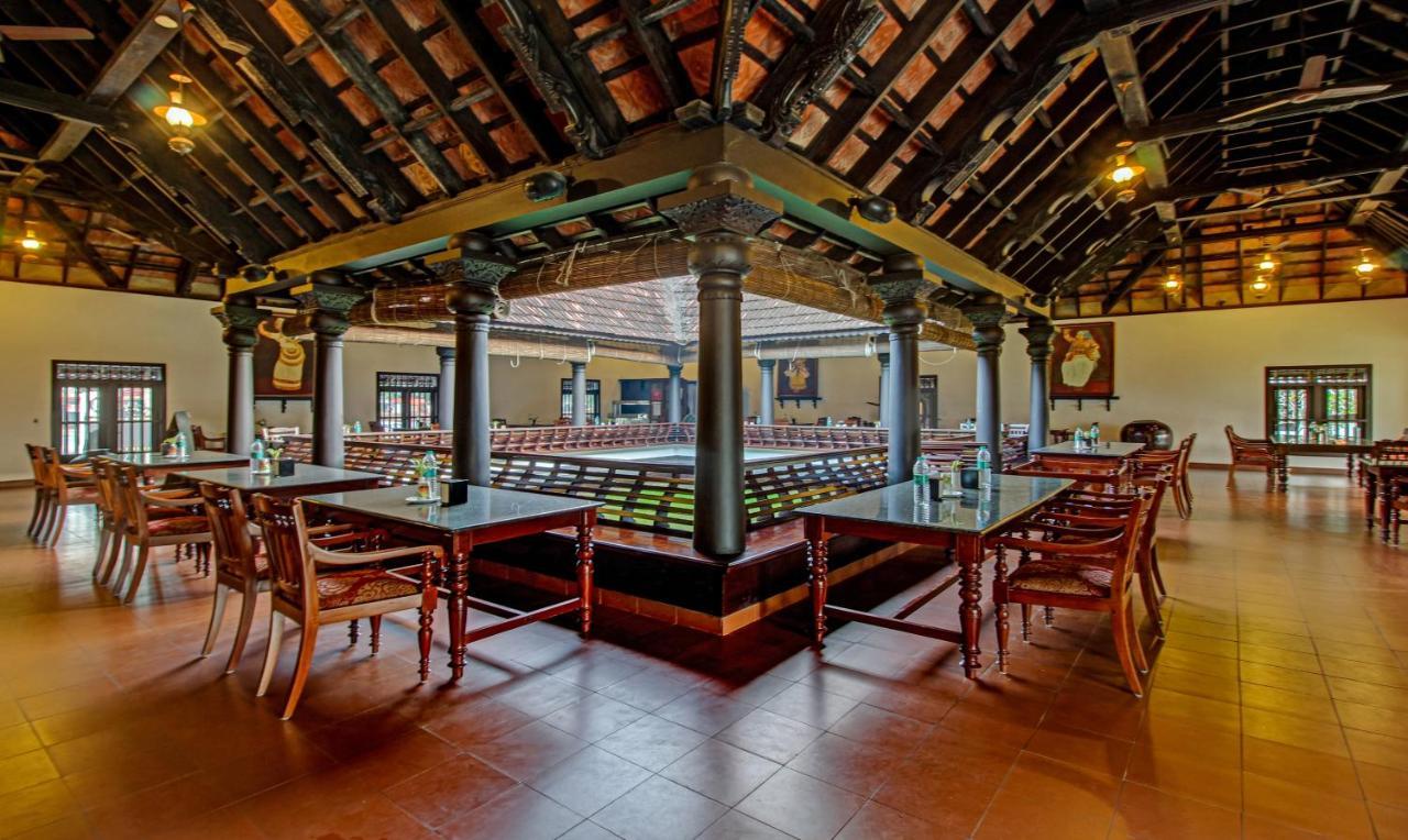 Treebo Premium Travancore Palace Cherthala Alappuzha Extérieur photo