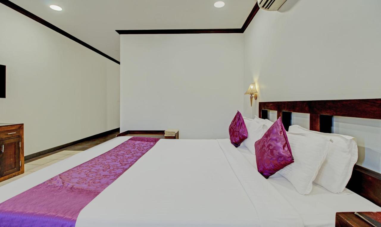Treebo Premium Travancore Palace Cherthala Alappuzha Extérieur photo