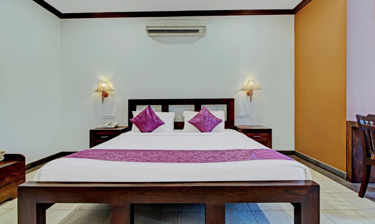 Treebo Premium Travancore Palace Cherthala Alappuzha Extérieur photo