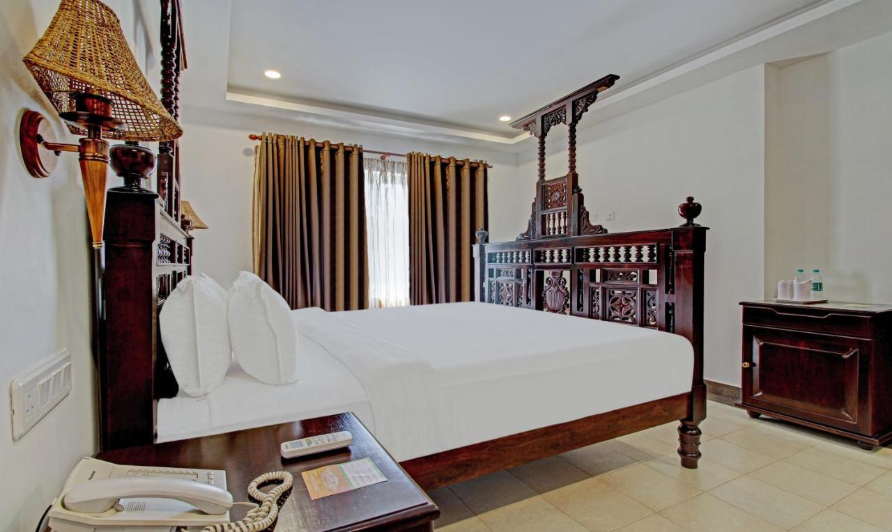 Treebo Premium Travancore Palace Cherthala Alappuzha Extérieur photo