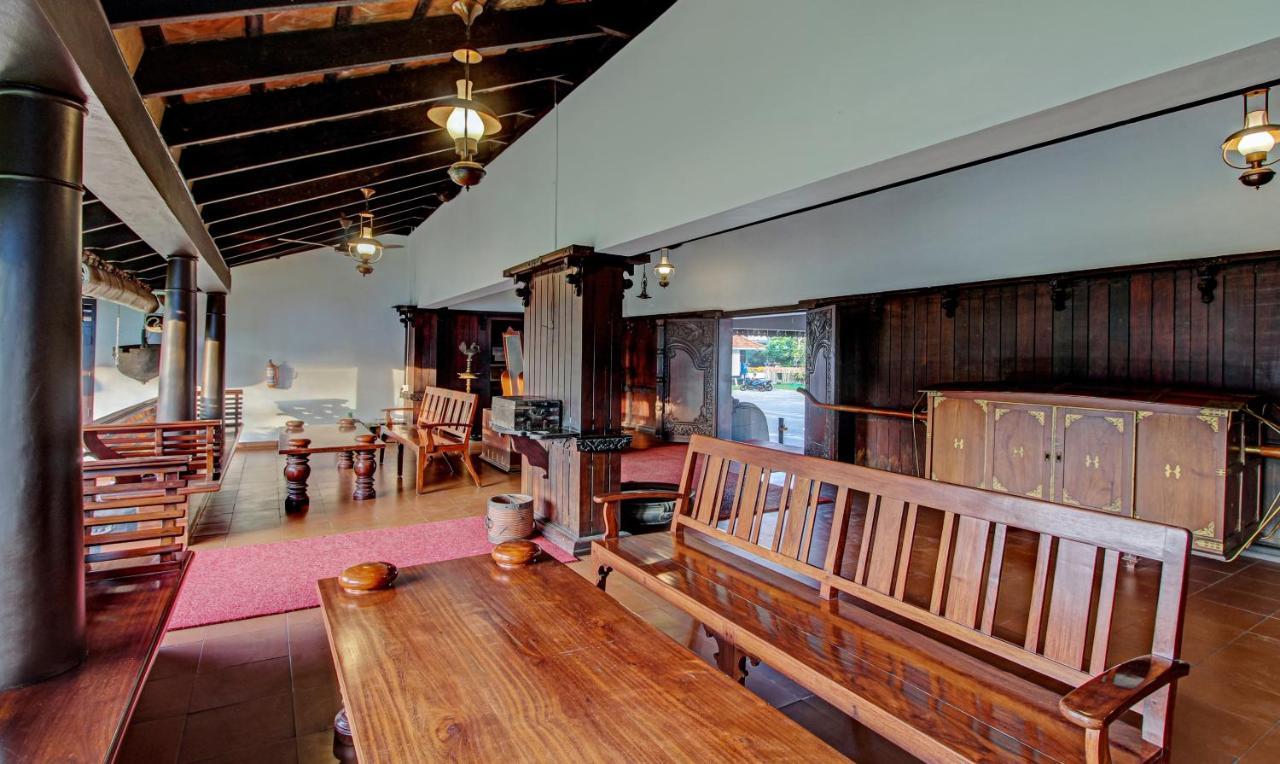 Treebo Premium Travancore Palace Cherthala Alappuzha Extérieur photo