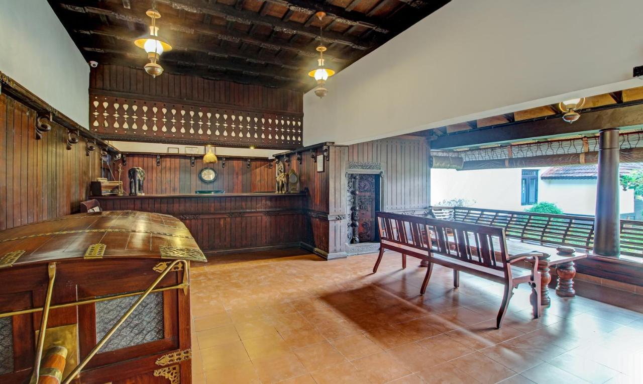 Treebo Premium Travancore Palace Cherthala Alappuzha Extérieur photo