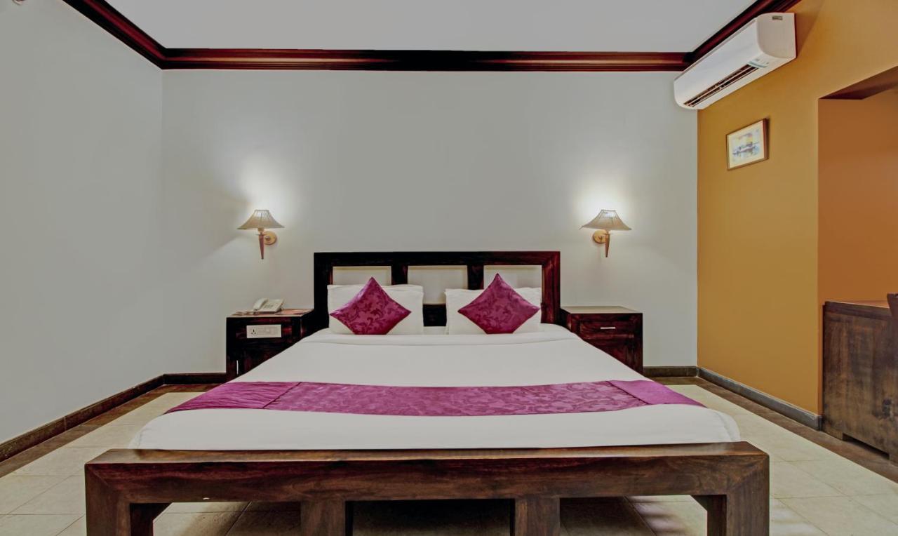 Treebo Premium Travancore Palace Cherthala Alappuzha Extérieur photo