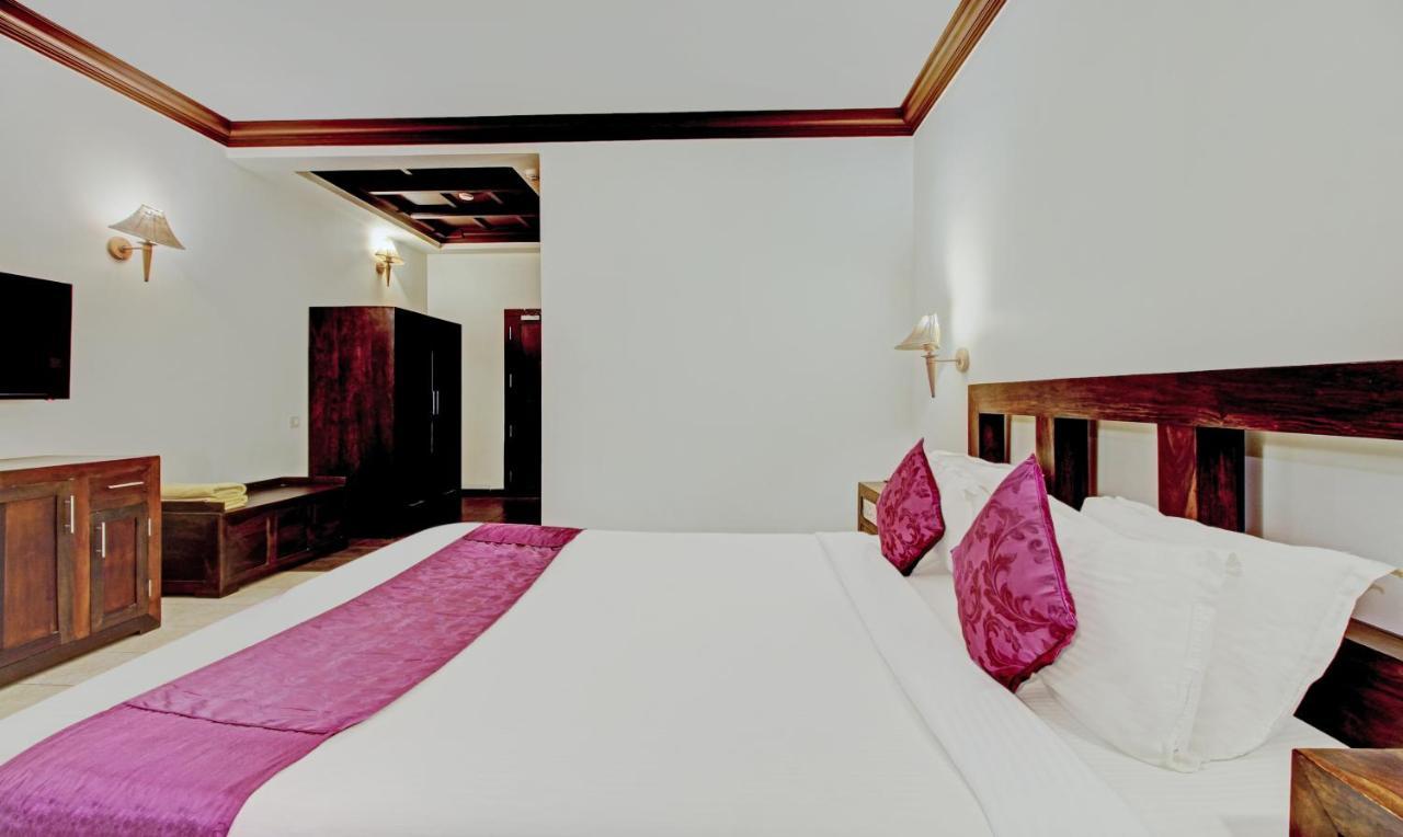 Treebo Premium Travancore Palace Cherthala Alappuzha Extérieur photo