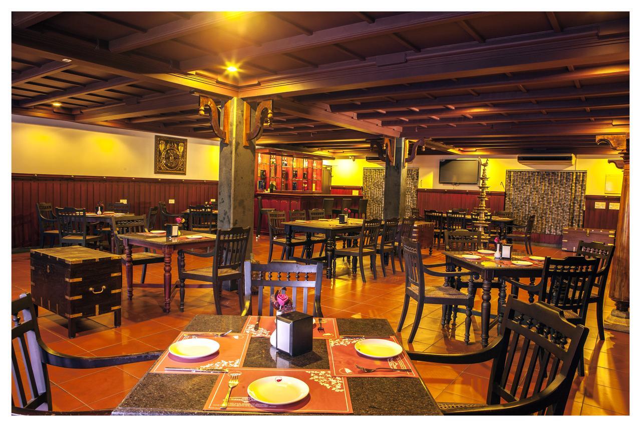 Treebo Premium Travancore Palace Cherthala Alappuzha Extérieur photo