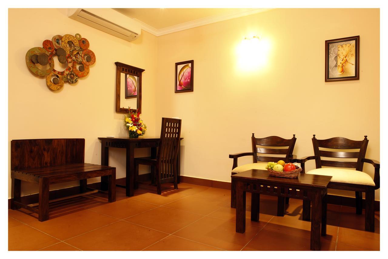 Treebo Premium Travancore Palace Cherthala Alappuzha Extérieur photo